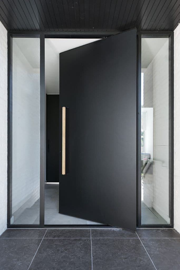 aluminium doors dubai by Swiftrooms
